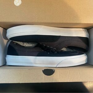 Vans Black and White Men's Sneakers